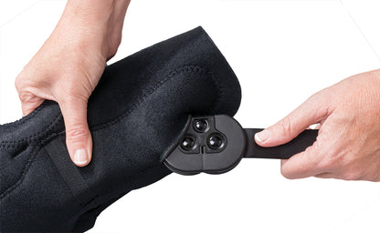 STRENGTHBRACE Universal Hinged Knee Brace